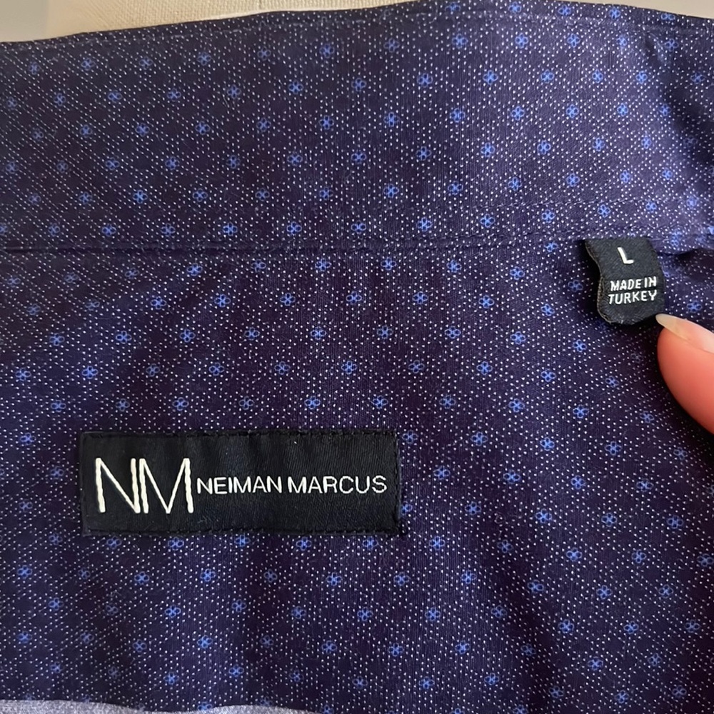 Neiman Marcus Brand Men’s Short sleeve dress shirt size L